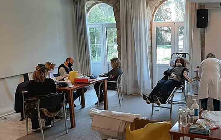 «Ρεκόρ» προσέλευσης στην εθελοντική αιμοδοσία του Δήμου