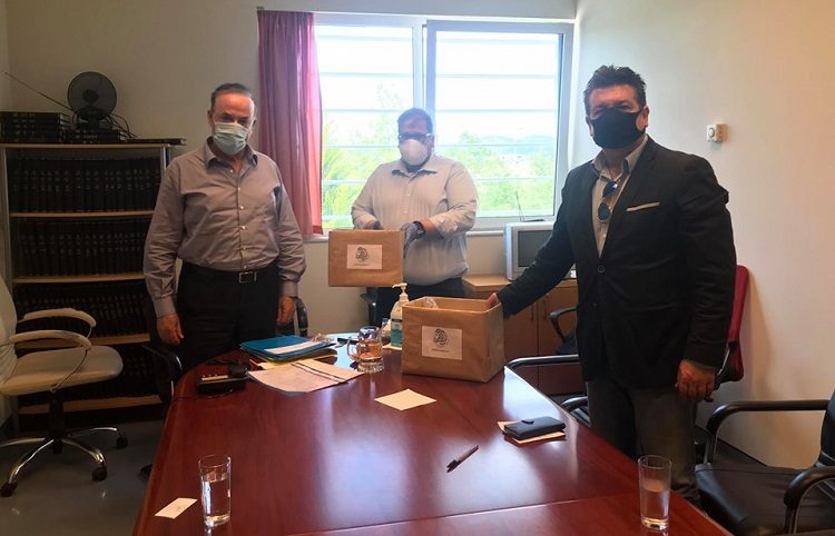 Το «ευχαριστώ» των αντιδημάρχων Κηφισιάς σε γιατρούς και νοσηλευτές