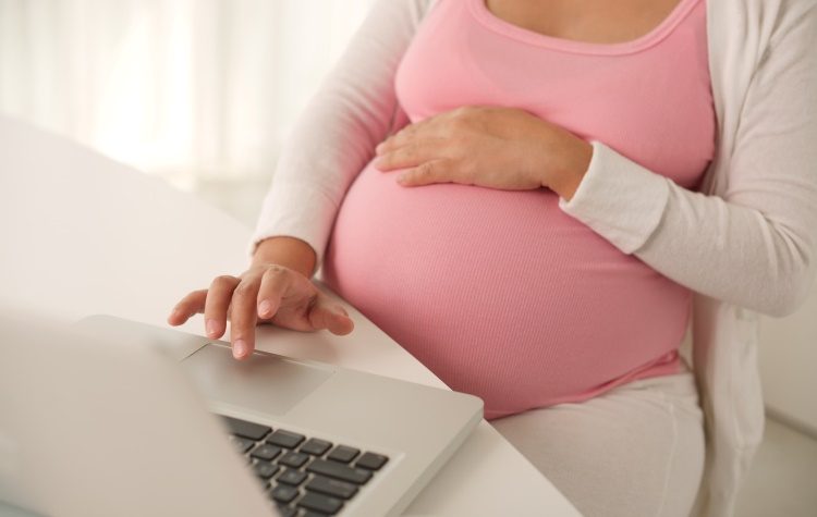 Στις επάλξεις μέσω… διαδικτύου οι μαίες του Κέντρου Υγείας