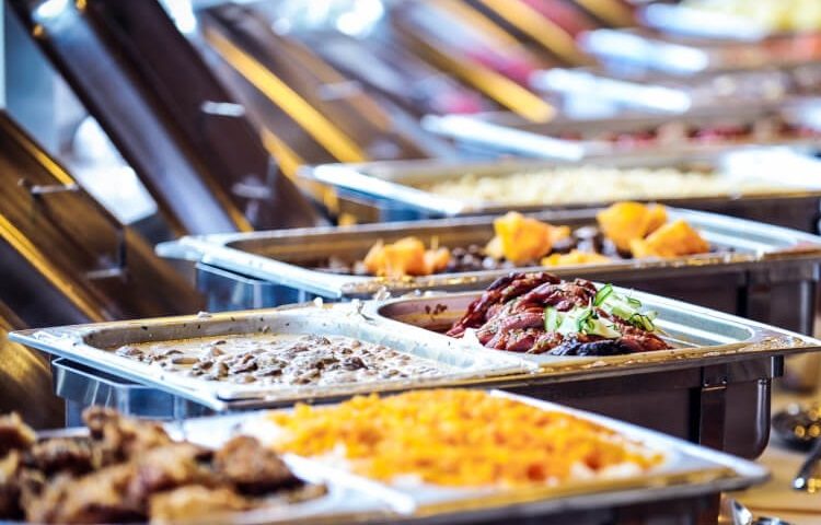 400 μερίδες φαγητό από την Περιφέρεια στον Δήμο για το Πάσχα