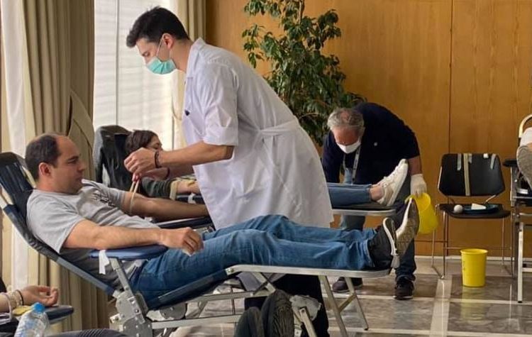 «Δώρο ζωής» από το Δημαρχείο Χολαργού με 75 φιάλες αίματος