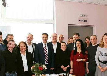 «Νέα Άνθρωποι - Νέα Αρχή»: «Έπεσαν οι μάσκες για Κεχαγιά - Παλαιοδήμο»