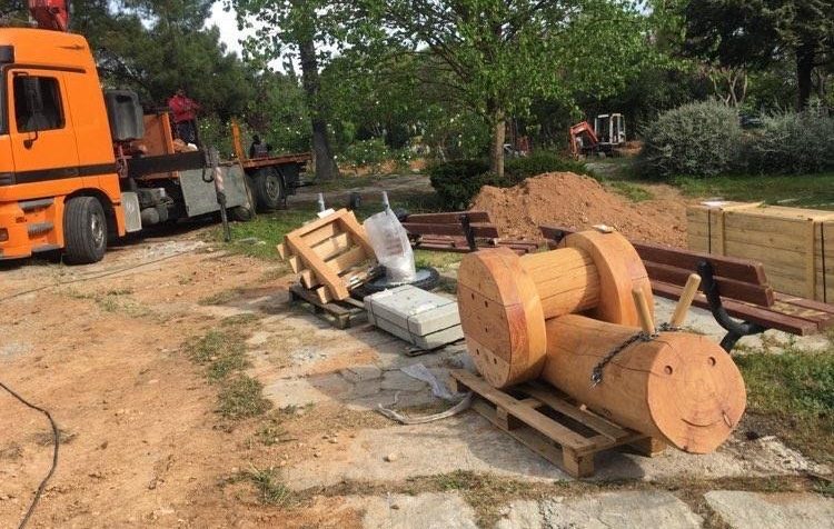 Νέα όργανα άθλησης στην παιδική χαρά της οδού Μακεδονίας