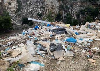 «Μπροστά Μαζί»: Καταγγελία του συνδυασμού για «παράνομη χωματερή» στο Πεντελικό