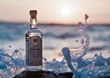 Η Ποτοποιία Πλωμαρίου Ισίδωρος Αρβανίτης προσφέρει οινόπνευμα σε ιατρικές μονάδες