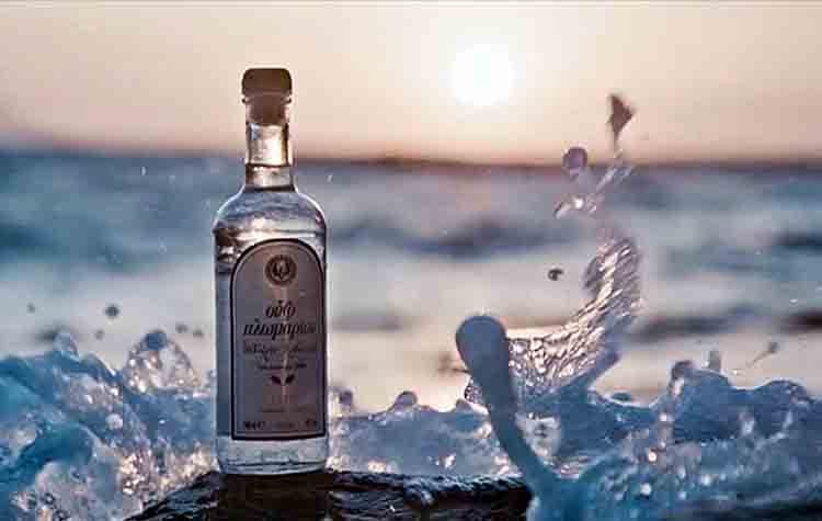 Η Ποτοποιία Πλωμαρίου Ισίδωρος Αρβανίτης προσφέρει οινόπνευμα σε ιατρικές μονάδες