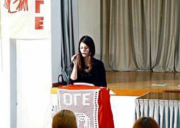 «Μένουμε δυνατοί, δεν μένουμε σιωπηλοί»