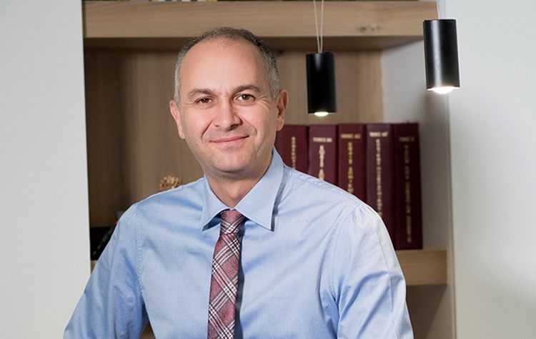Στράτος Σαραούδας: «Η σημαντικότερη πρόκληση είναι να παραμείνουμε σε εγρήγορση»