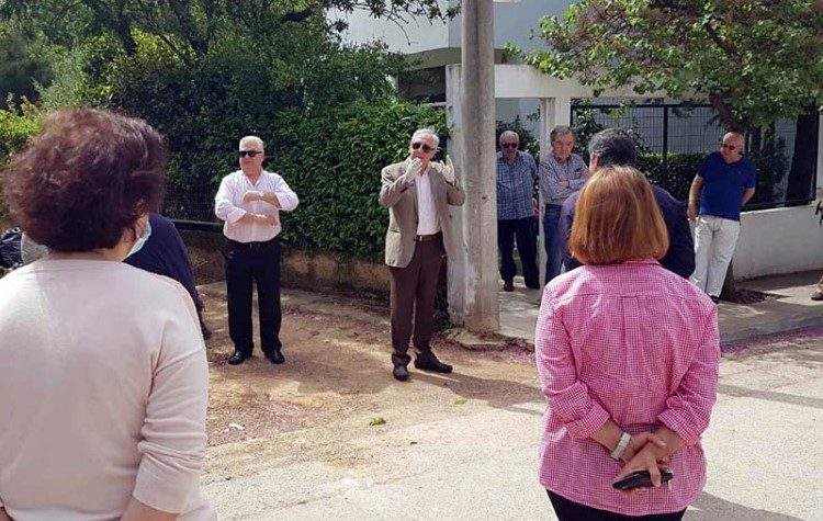 Αμπατζόγλου στο Νέο Μαρούσι: «Διάλογος με τους πολίτες σε δρόμους και πλατείες»