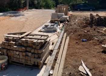 Προχωρούν τα έργα στις γειτονιές του Δήμου