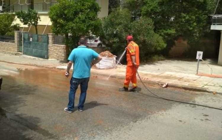 Παρεμβάσεις Δήμου και εθελοντών για καθαρισμό - αποκατάσταση χώρων