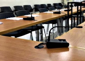 Λαϊκή Συσπείρωση: «Δεν συμμετέχουμε σε δια περιφοράς συνεδρίαση»