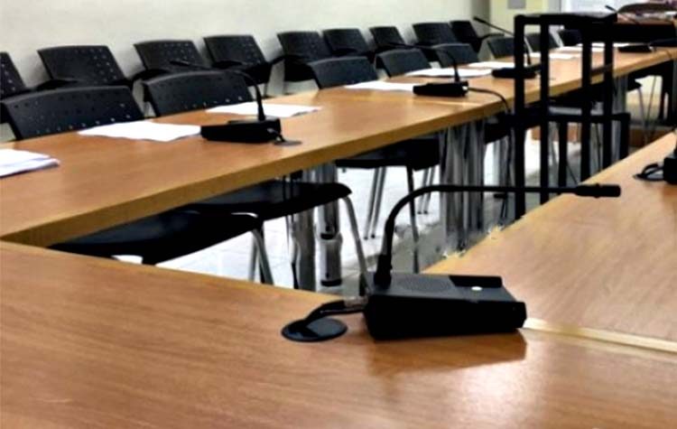 Λαϊκή Συσπείρωση: «Δεν συμμετέχουμε σε δια περιφοράς συνεδρίαση»