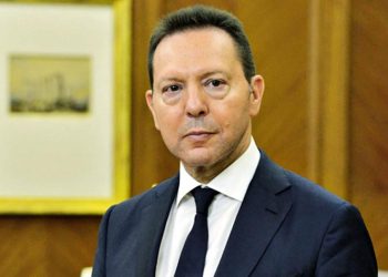 Γιάννης Στουρνάρας: Εδώ… θα μείνει