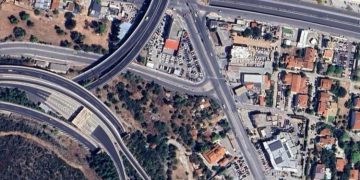 «Μπαράζ» παρεμβάσεων για τα διοικητικά όρια Αγίας Παρασκευής - Παιανίας