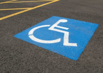 Καταγγελία κατοίκου του Άι Γιάννη με αναπηρία 85%  για την ΕΛ.ΑΣ.