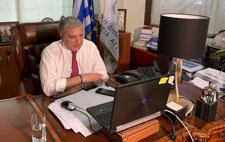 Τηλεδιάσκεψη Πατούλη - αντιπεριφερειαρχών για ενίσχυση του δικτύου κοινωνικής προστασίας