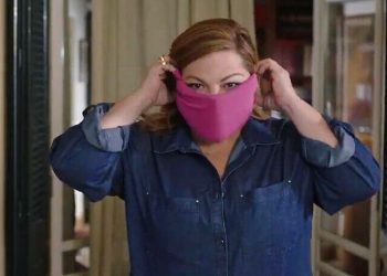 «Μένουμε Ασφαλείς» με τη Βίκυ Σταυροπούλου (βίντεο)