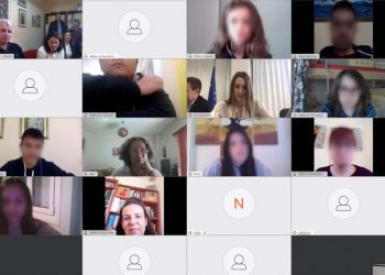 Παιδεία: Διχάζουν οι κάμερες