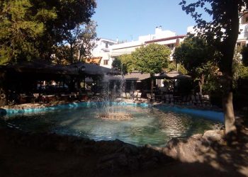 Ενημέρωση για τα επιπλέον τραπεζοκαθίσματα σε κοινόχρηστους χώρους από τον Δήμο