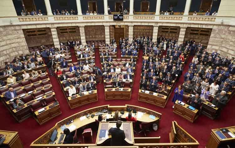 Βουλή: Έσχες, αλλά… πόθεν;