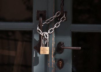 «Λουκέτο» για 15 ημέρες σε κατάστημα λόγω συνωστισμού