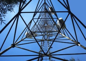 Κινητός μετρητής ακριβείας στον Δήμο για την ηλεκτρομαγνητική ακτινοβολία