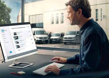 Το Mycarnow@Kosmocar και στα επαγγελματικά οχήματα της Volkswagen