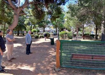 Καθαρισμός και πιστοποίηση των παιδικών χαρών του Αμαρουσίου