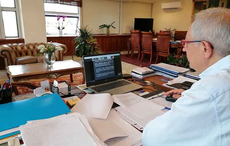 Θ. Αμπατζόγλου: «Ελεγχόμενη στάθμευση, δημοτική αστυνομία, καλύτερη δημοτική συγκοινωνία»