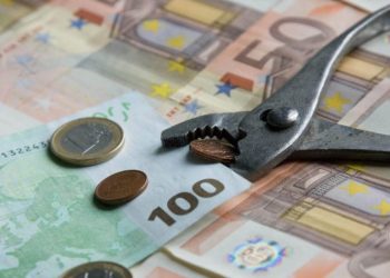 Aίτημα πέντε δημάρχων για διατήρηση των Σχολικών Επιτροπών