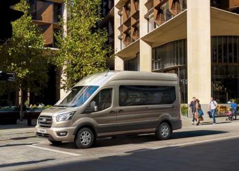 Το Ford Transit είναι τώρα διαθέσιμο