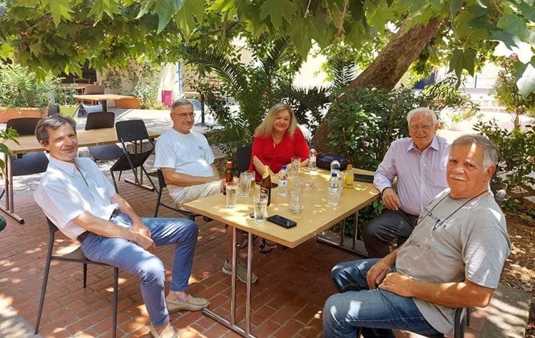 Συνάντηση Ιωάννου με τον Σύλλογο Κατοίκων Ηλιακού Χωριού