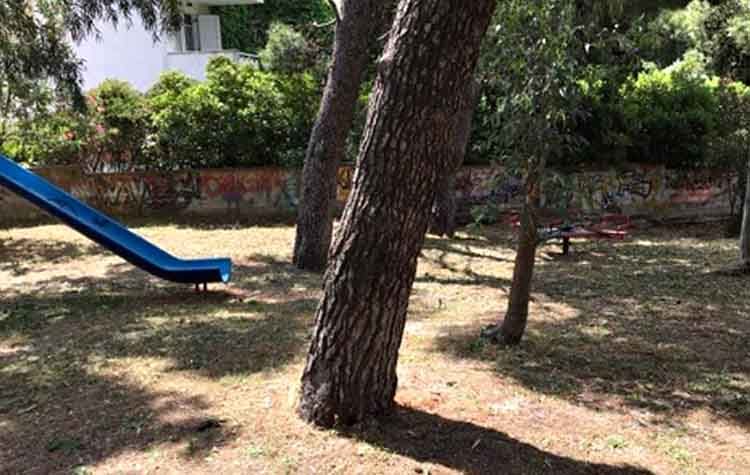 Συνεχίζονται οι αποψιλώσεις της Υπηρεσίας Πρασίνου