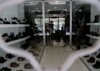 «Δίχτυ προστασίας» επιχειρήσεων και εργαζομένων από τον Δήμο