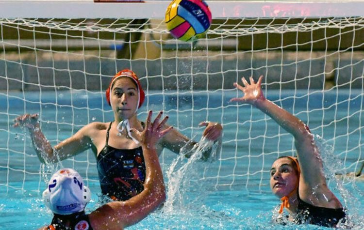 Νηρέας… έτοιμος να κολυμπήσει ξανά στα βαθιά