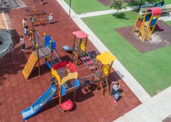 Διαθέσιμες ξανά οι παιδικές χαρές του Δήμου