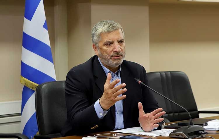 Η ΕΝΠΕ μοιράζει 140.000 μάσκες σε γιατρούς και νοσηλευτές της χώρας