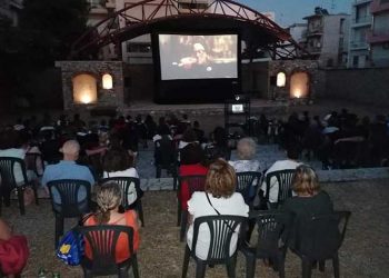 «Σινεμά στις γειτονιές» με προβολές… «ανθεκτικές» στον κορωνοΐό