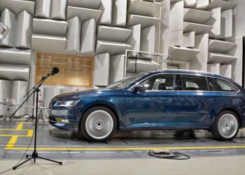 Η Skoda προστατεύει τους πεζούς στην ηλεκτροκίνηση