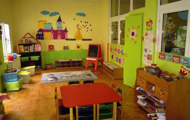 Χ. Καρανάσος: «Απαράδεκτα υψηλά τα τροφεία των παιδικών σταθμών στον Δήμο»