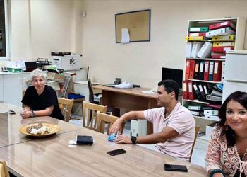 Με την Κωνσταντίνα Λαζή συναντήθηκε η Ένωση Γονέων