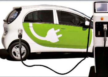 Ηλεκτροκίνηση: Αυτοκίνητα στην… πρίζα