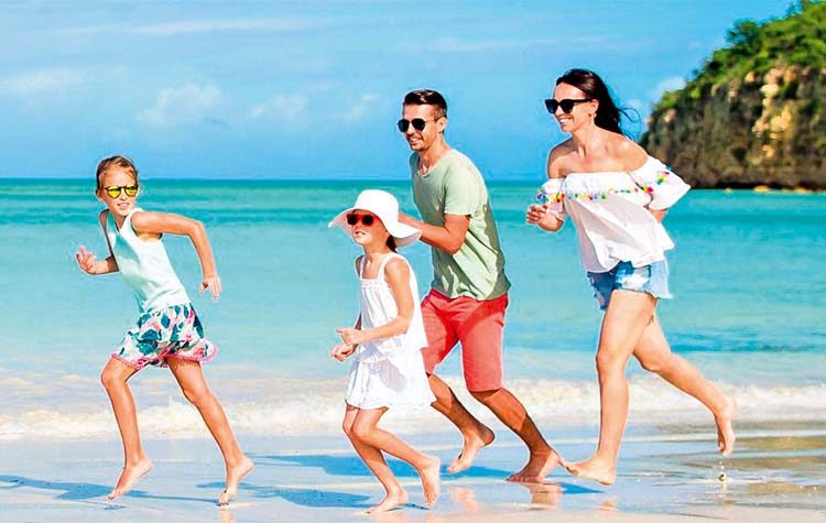 Η ψυχολογική αξία των διακοπών για τα παιδιά και τους ενήλικες