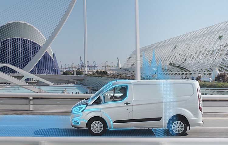 Ford: «Electric Drive Mode» για καθαρότερο αέρα στις σύγχρονες πόλεις