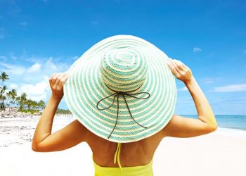 Ένα μοναδικό καλοκαίρι ελέω κορωνοΐού