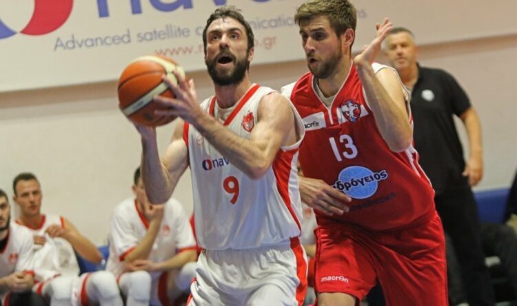 Συνεχίζει με τη φανέλα του Πανερυθραϊκού ο Χρήστος Σκάνδαλος