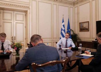 Εφαρμογή των μέτρων κατά του κορωνοΐού χωρίς εκπτώσεις ζήτησε ο Κ. Μητσοτάκης