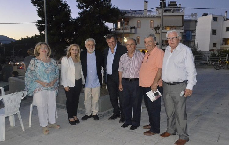 Ο Γιάννης Σμαραγδής στο θεατράκι της Λυκόβρυσης