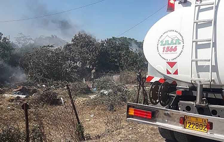 Άμεση επέμβαση του ΣΠΑΠ σε πυρκαγιές που ξέσπασαν σε Χαλάνδρι και Πικέρμι